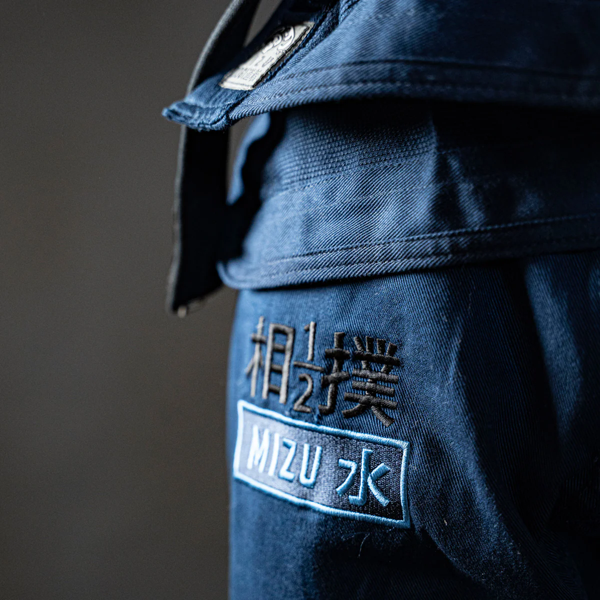 BJJ Gi Half Sumo Mizu "Storm" Azul Marinho  - Image 9