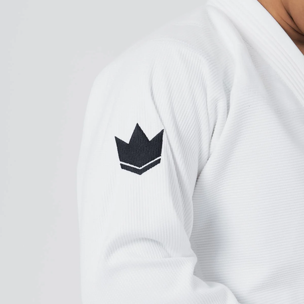BJJ Gi Kingz The One V2 IBJJF Branco  - Image 17