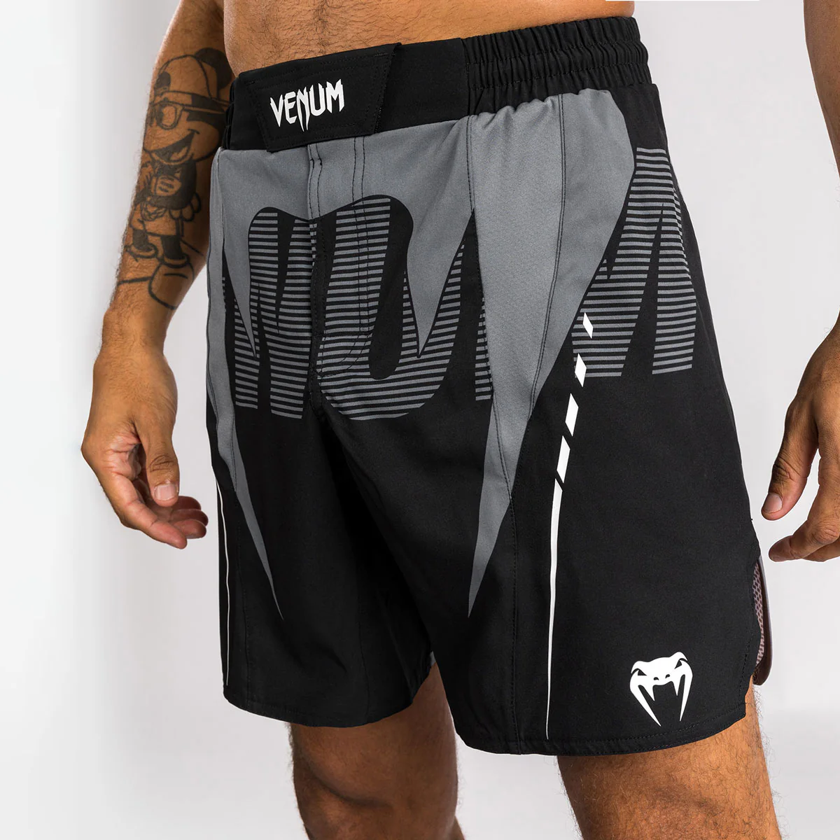 Calções de MMA Venum Adrenaline Preto-cinza - Image 2