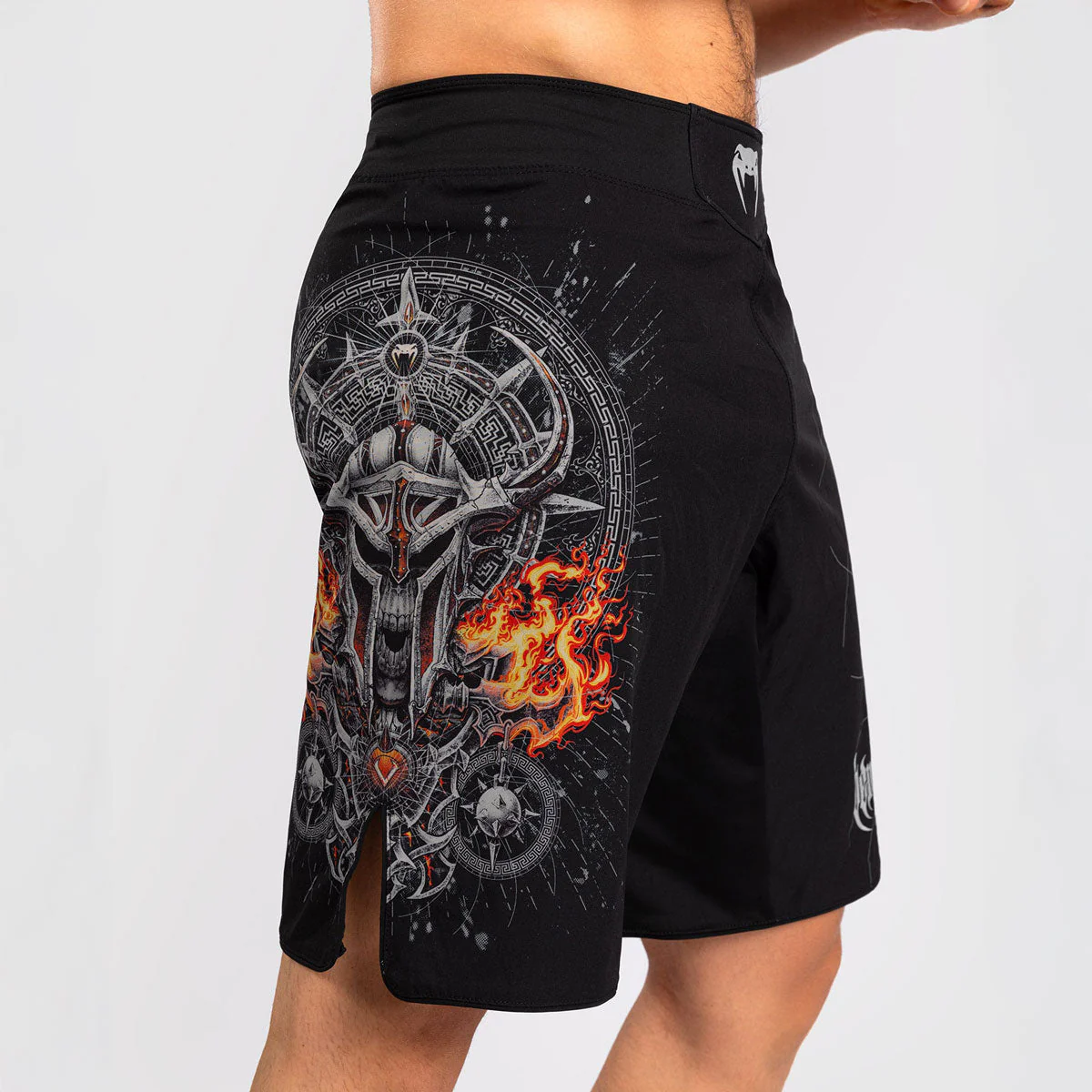 Calções de MMA Venum Gladiator 5.0 Preto-Prata  - Image 2