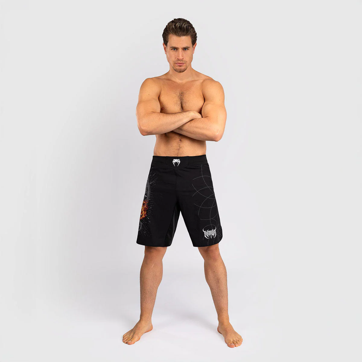 Calções de MMA Venum Gladiator 5.0 Preto-Prata  - Image 4
