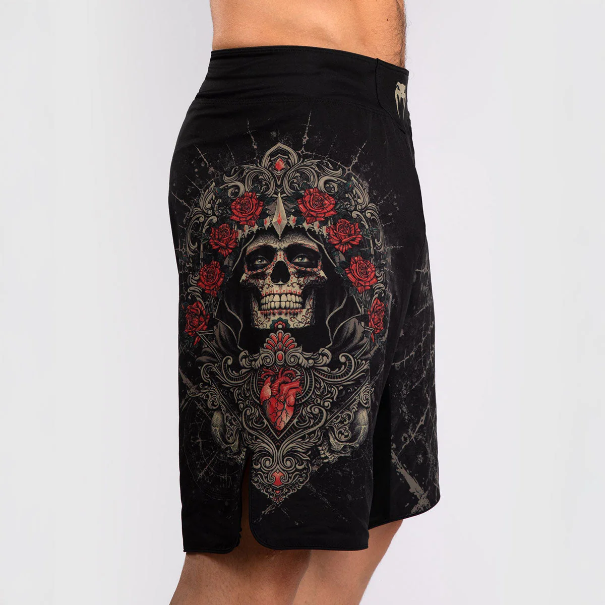 Calções de MMA Venum Santa Muerte 5.0 Preto-Ouro  - Image 8