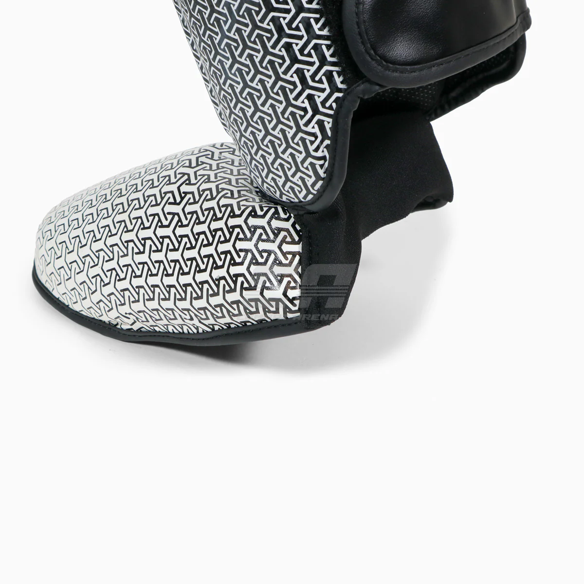 Caneleiras com para-pé Adidas Pro Kickboxing WAKO Preto-branco  - Image 6