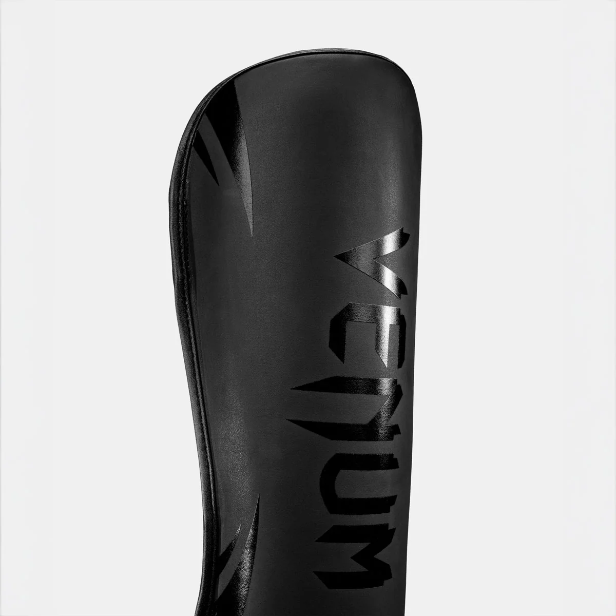 Caneleiras com Parapiede Venum Challenger Preto Black  - Image 4