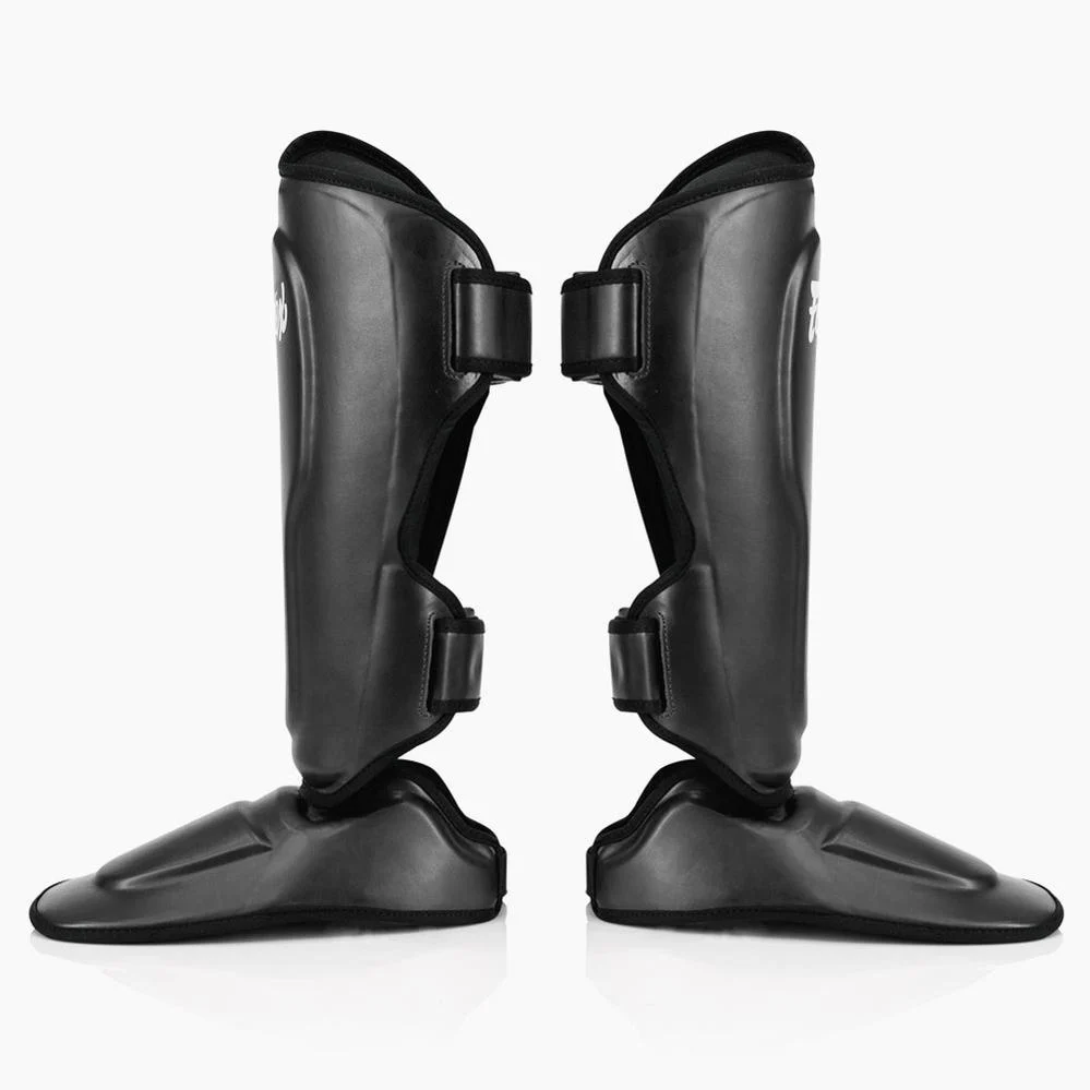 Caneleiras Fairtex SP9 Ultra Ergo Preto  - Image 2