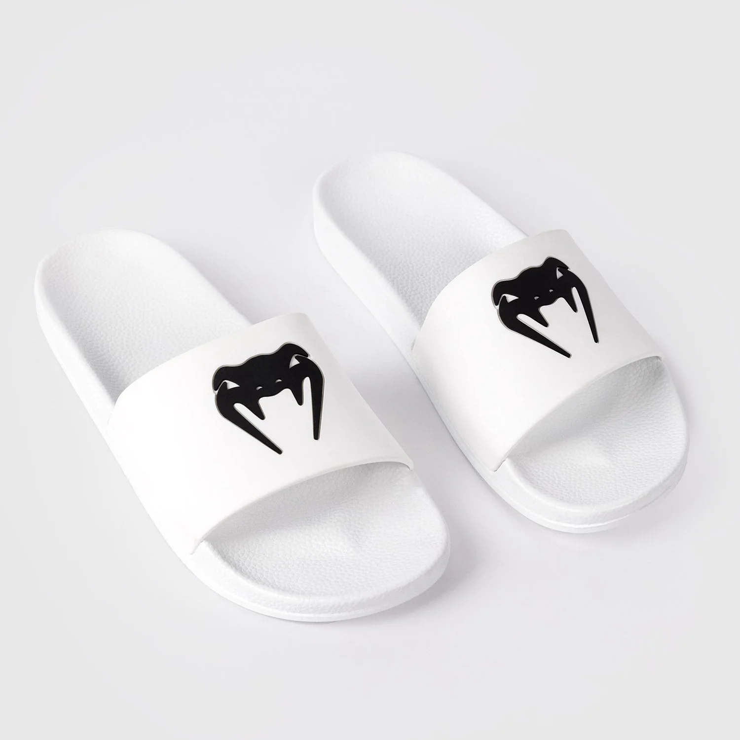 Chinelos Venum Classic Slides branco 