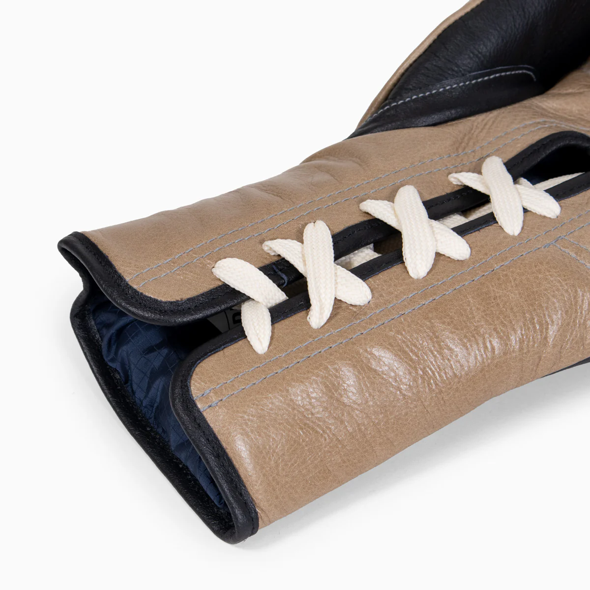 Luvas de Boxe Di Nardo com atacadores Preto-Bege 12 oz  - Image 9