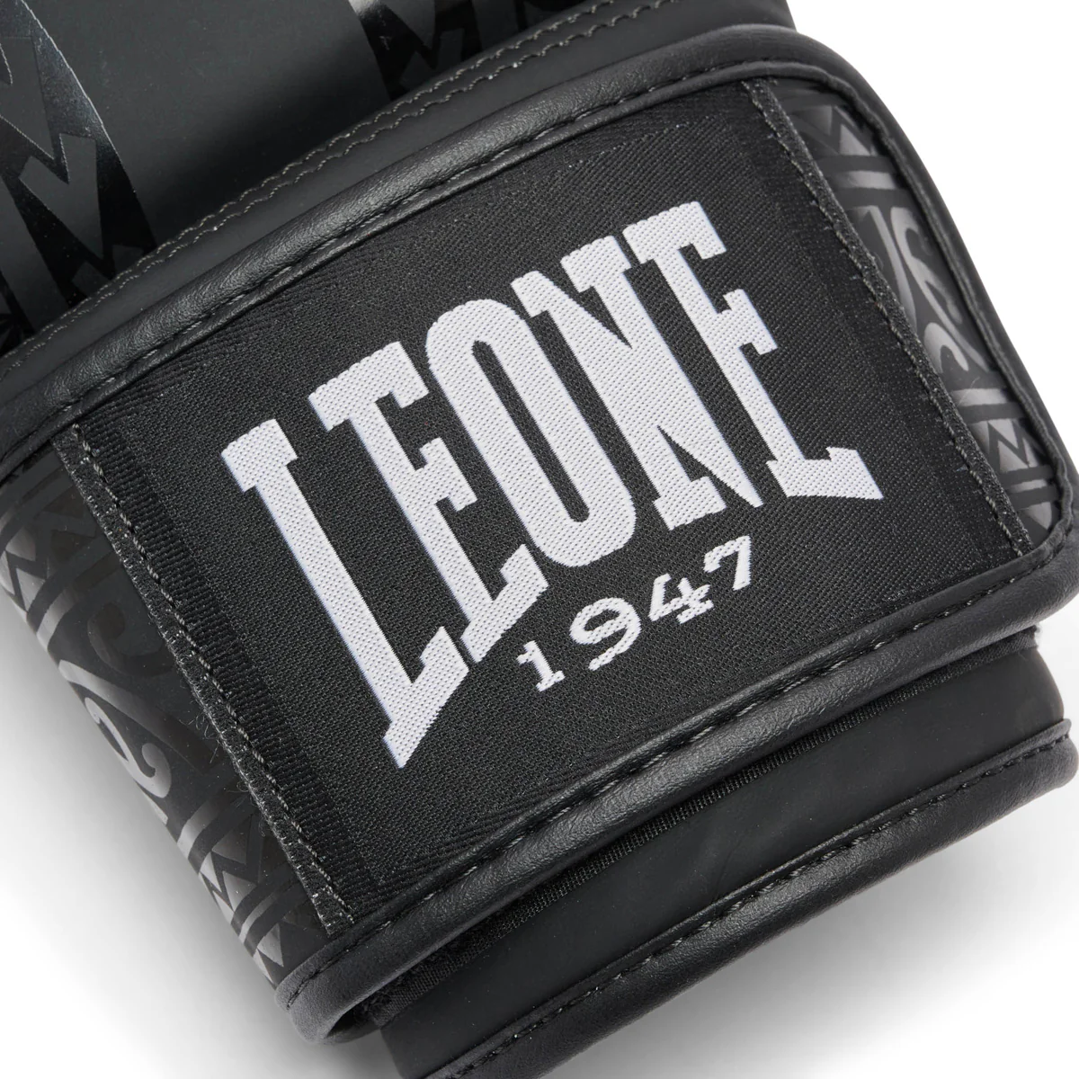 Luvas de Boxe Leone Haka GN329 Preto  - Image 8