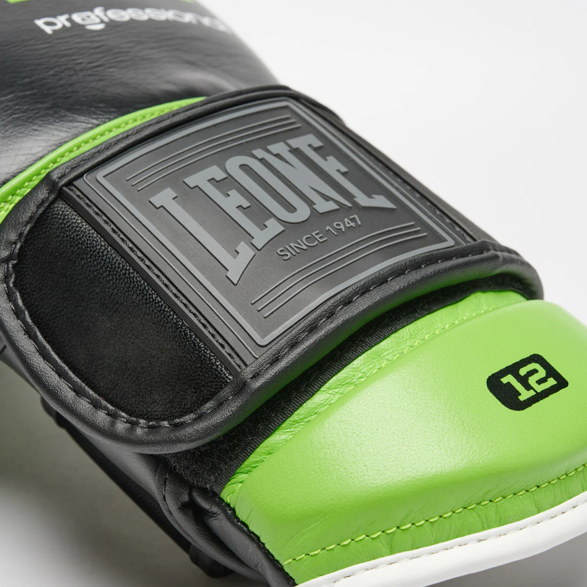 Luvas de Boxe Leone Professional 2 GN115C Verde 10 Oz - Image 8