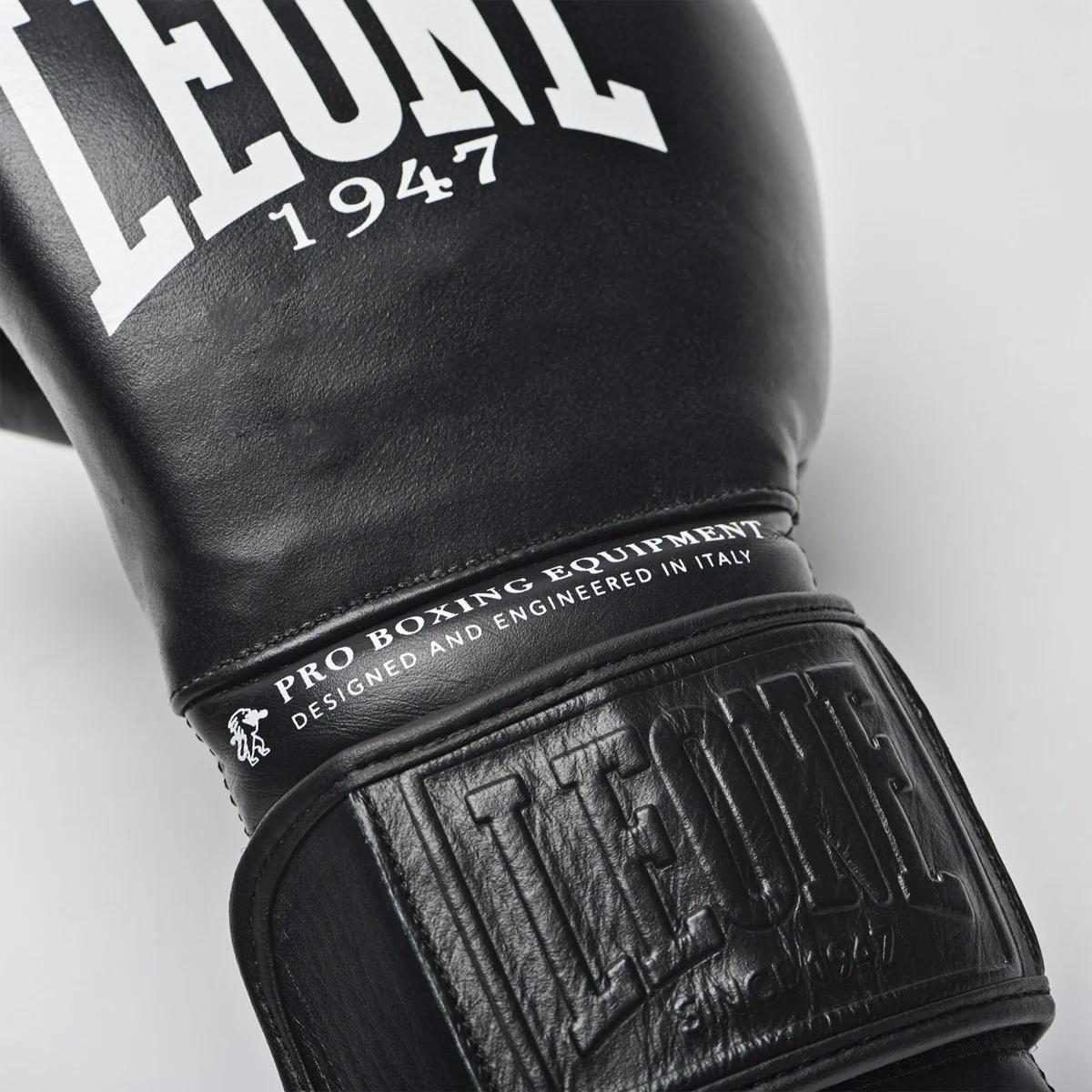 Luvas de Boxe Leone The Greatest GN111  - Image 5