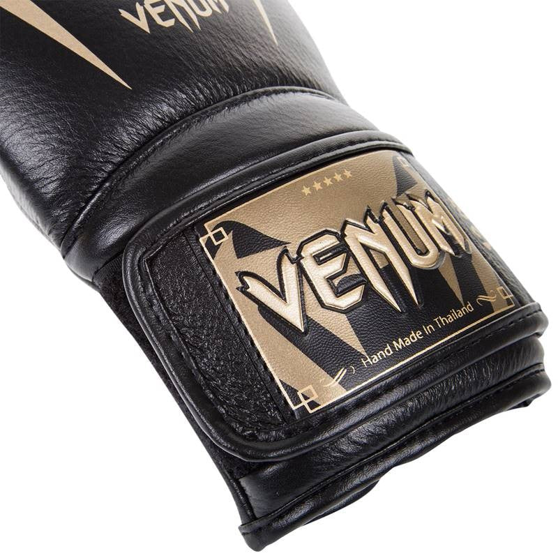 Luvas de Boxe de Boxe Venum Giant 3.0 Preto-Ouro  - Image 3