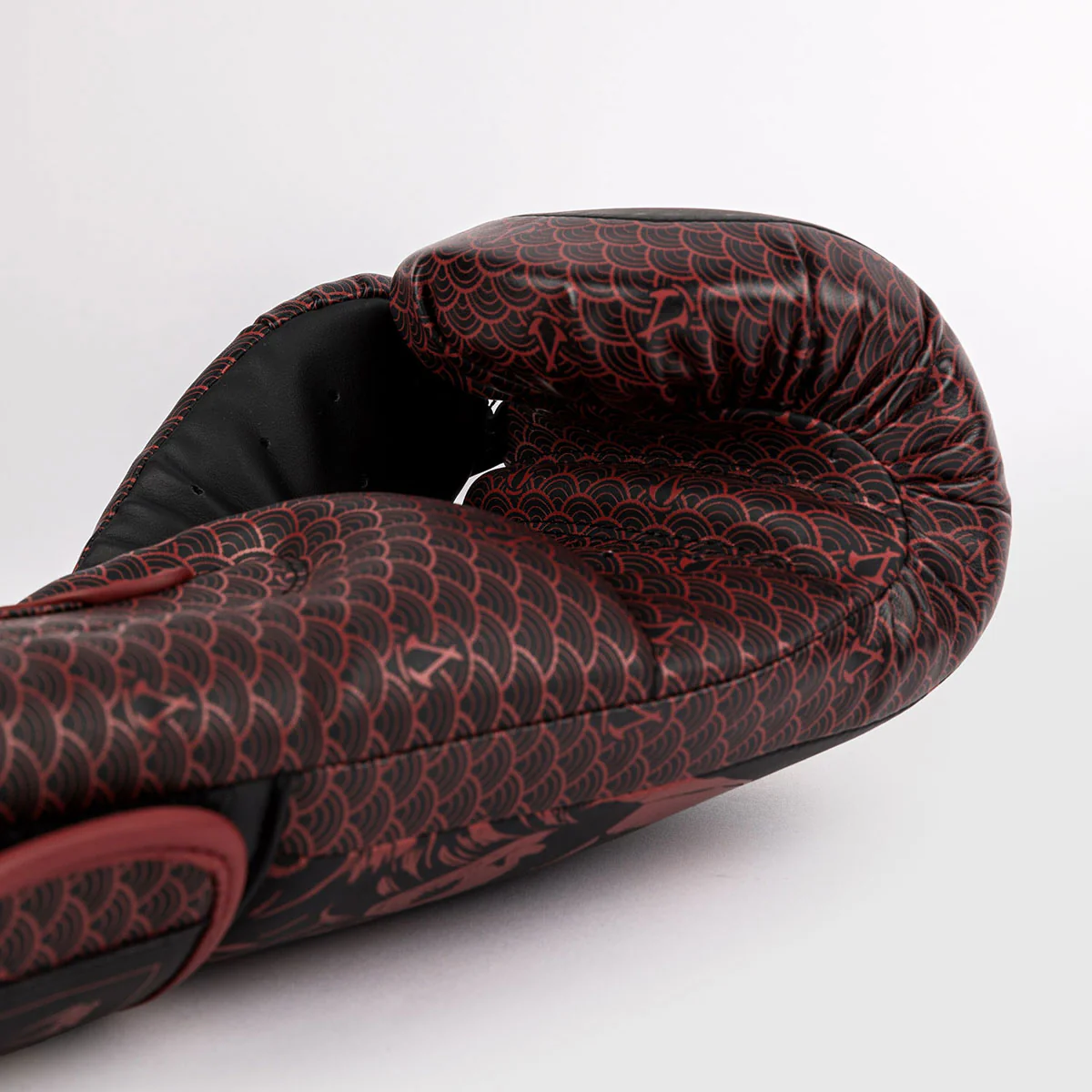 Luvas de Boxe Venum Assassin's Creed Shadows Vermelho-preto  - Image 3