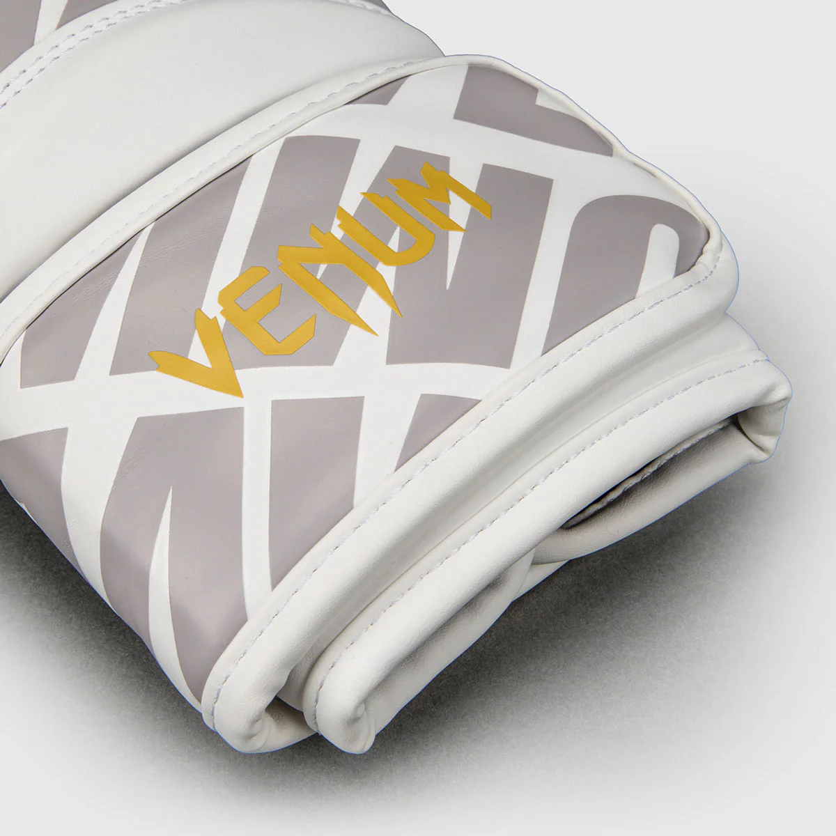 Luvas de Boxe Venum Contender 1.5 XT 3D Branco-ouro  - Image 4