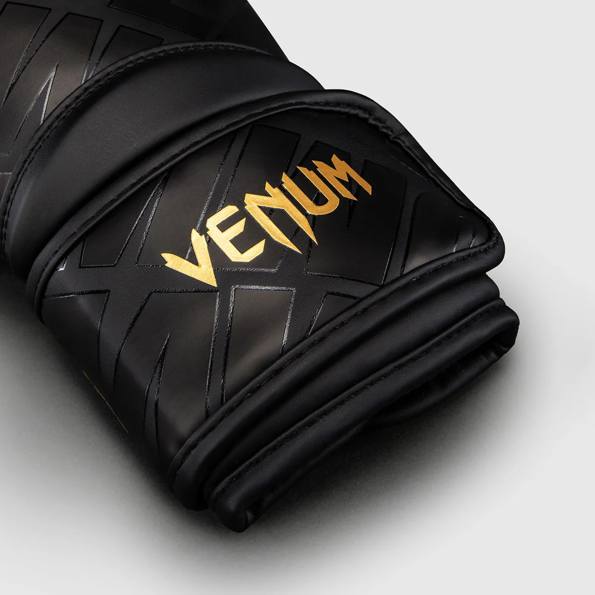 Luvas de Boxe Venum Contender 1.5 XT 3D Preto-ouro  - Image 3