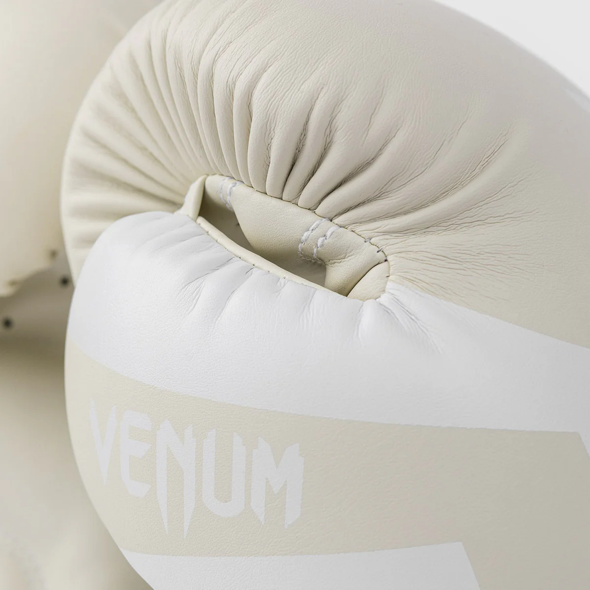 Luvas de Boxe Venum Elite 0984  - Image 20