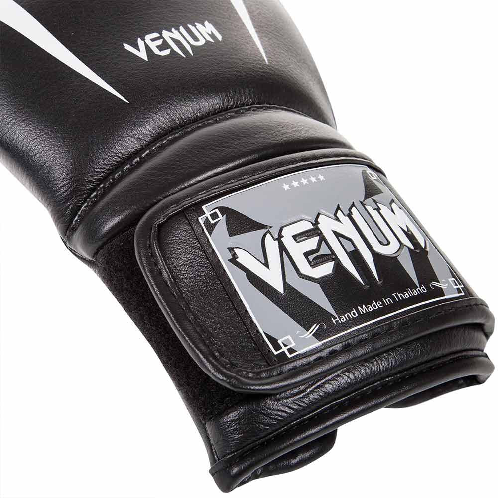 Luvas de Boxe Venum Giant 3.0 em Napa Preto-Branco  - Image 3