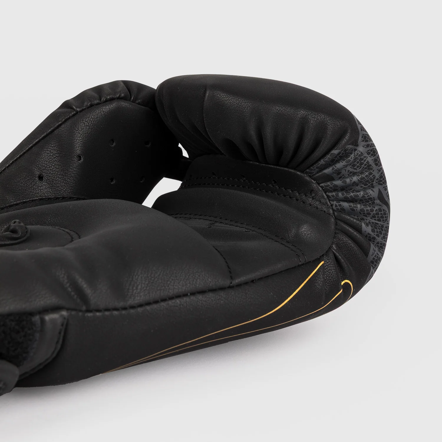 Luvas de Boxe Venum Serpenti Preto  - Image 4