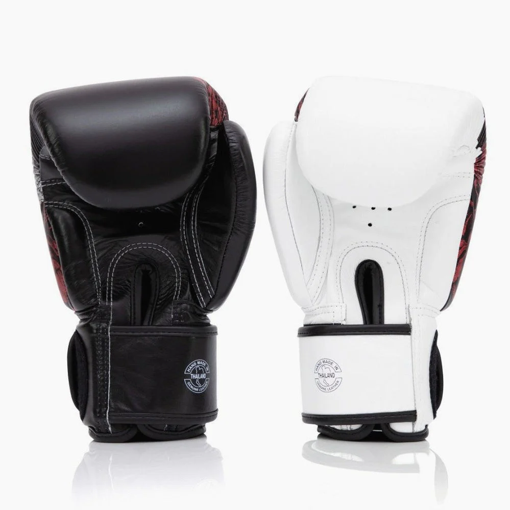 Luvas de Muay Thai Fairtex BGV24 The Beauty of Survival com caixa de madeira  - Image 5