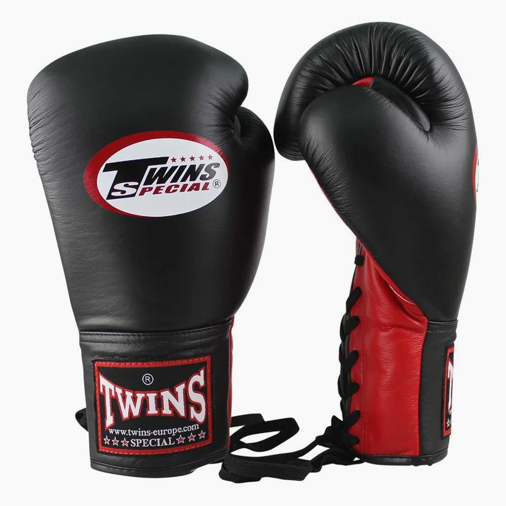 Luvas de Muay Thai Twins Special BGLL-1 Preto-Vermelho com cordões  - Image 2