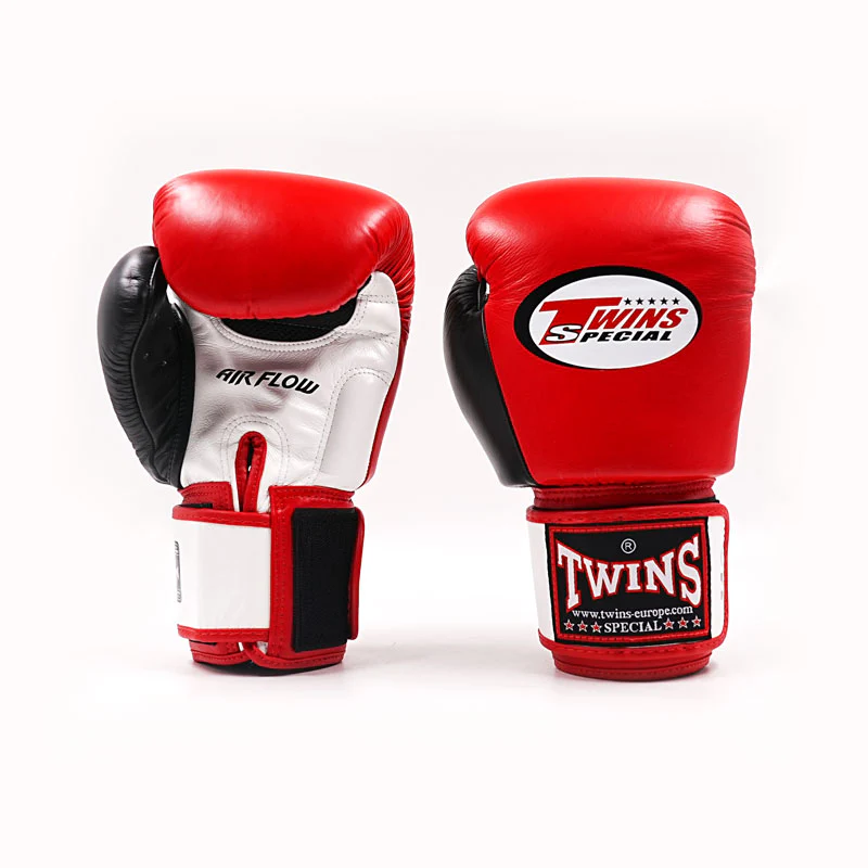 Luvas de Muay Thai Twins Special BGVL 3 AR  - Image 2