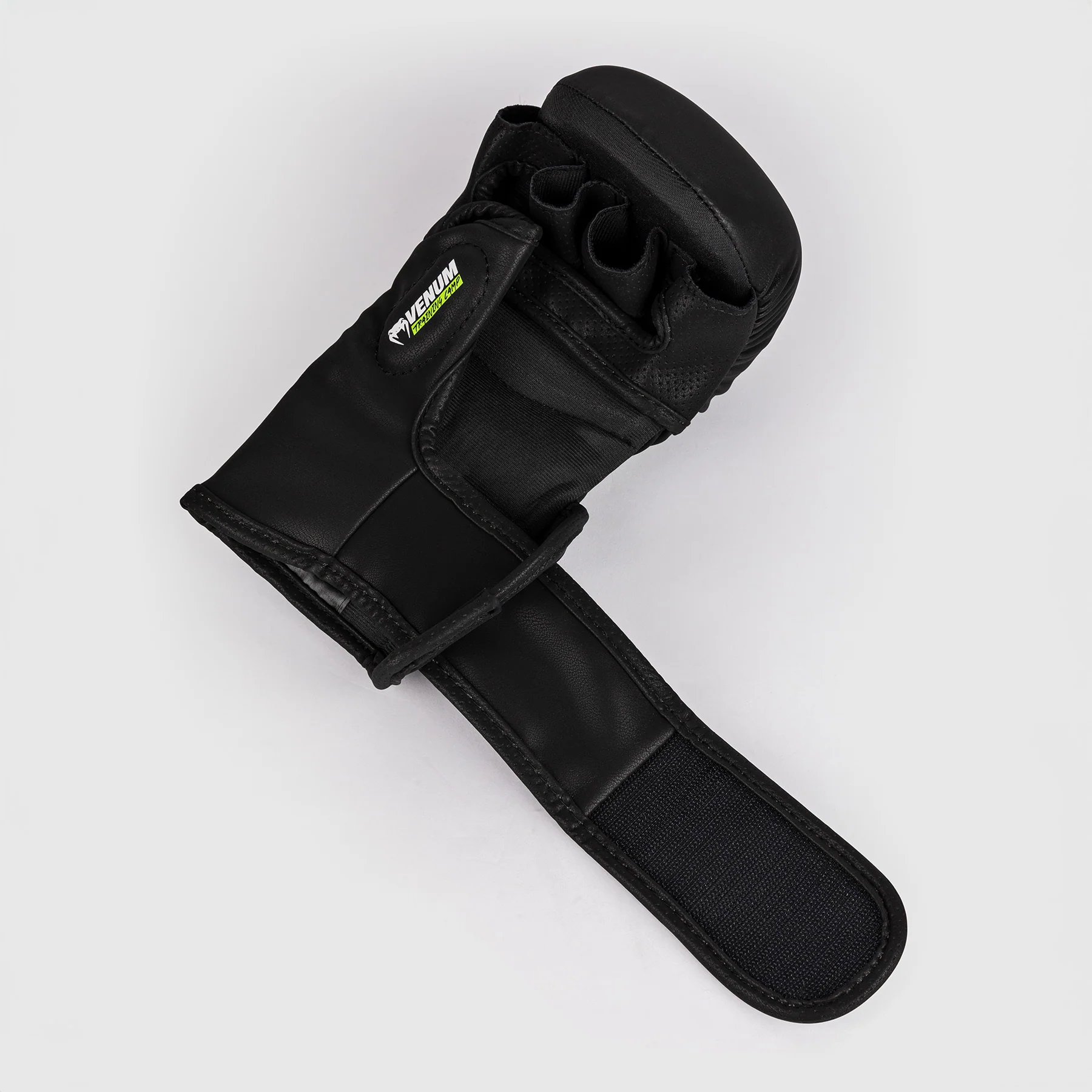 Luvas MMA 7 Oz Venum Training Camp 4.0 sparring  - Image 3