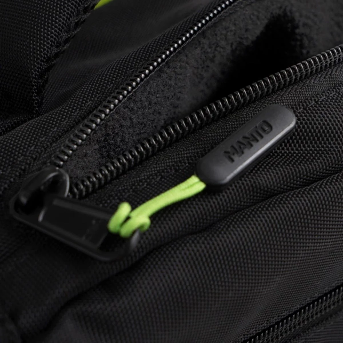 Mochila Manto SOCIETY Convertible XL Preto-verde  - Image 9