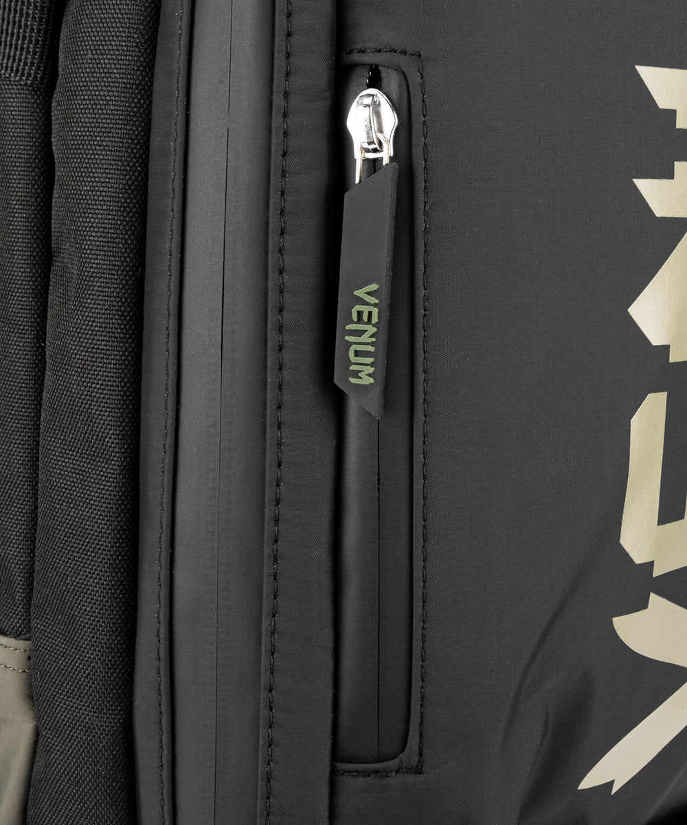 Mochila Venum Challenger Pro Evo  - Image 12