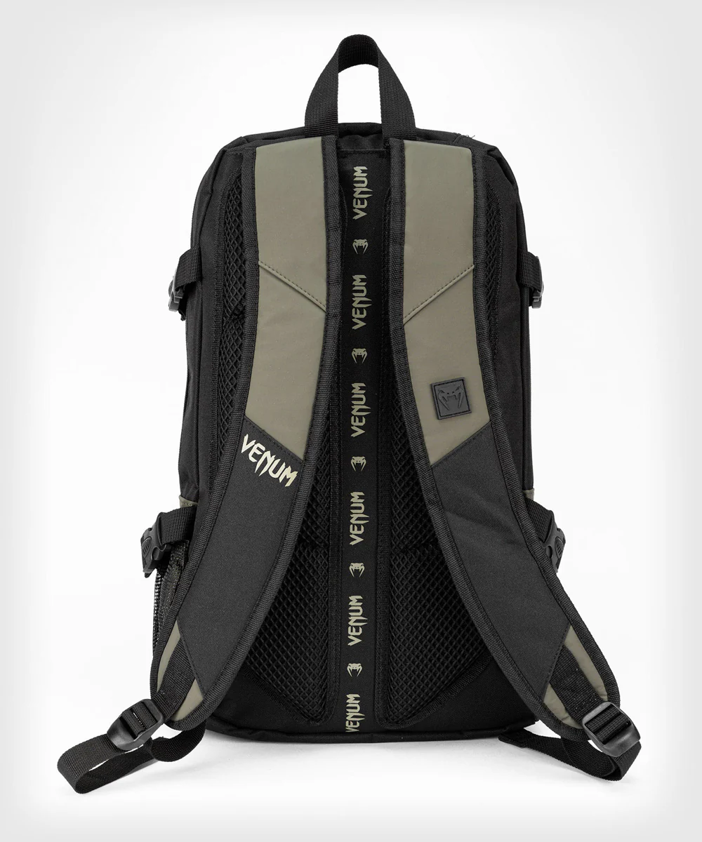 Mochila Venum Challenger Pro Evo  - Image 9