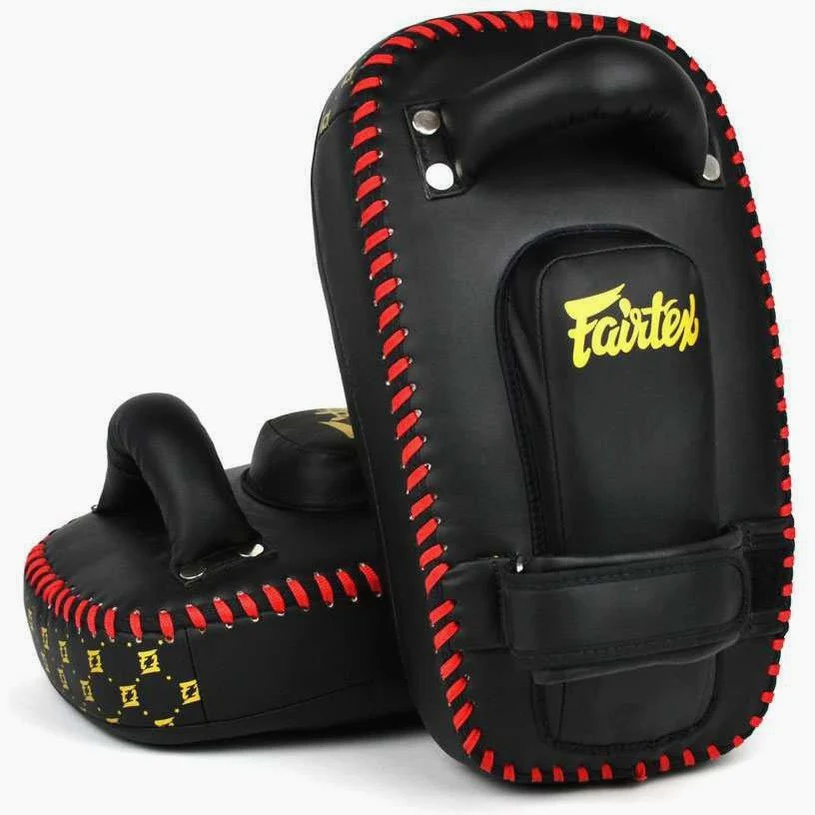 Pao Fairtex Microfibra Curvado Pequeno KPLC6 Preto-ouro  - Image 4