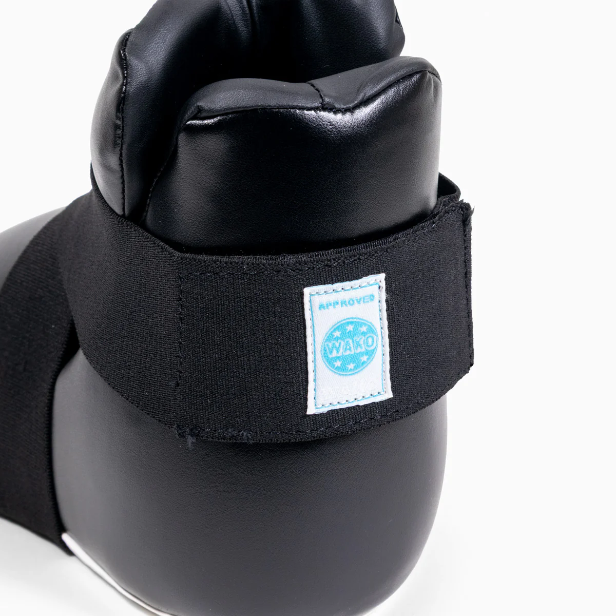 Protetores de Pés Adidas Pro Kickboxing WAKO  - Image 17