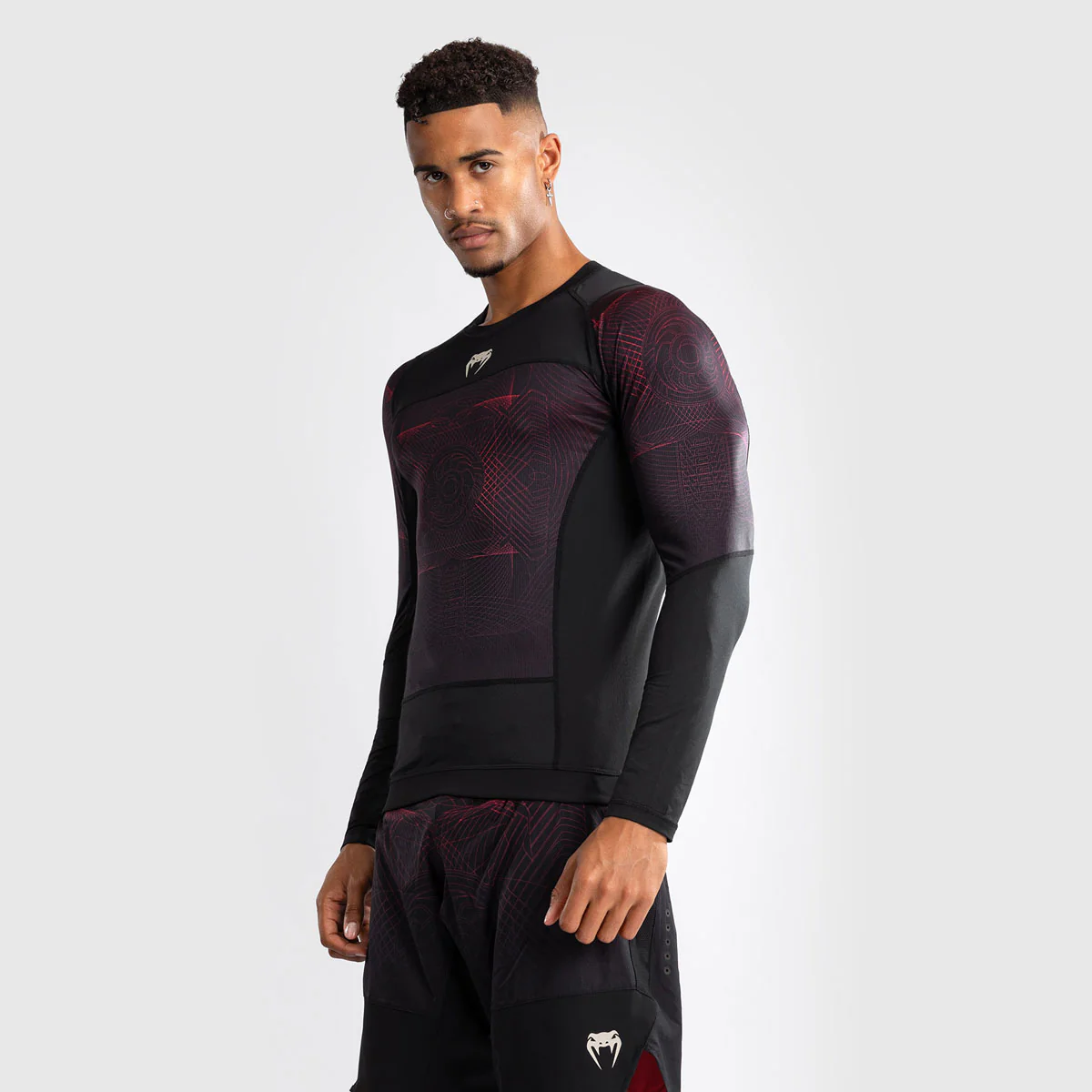 Rashguard Venum G-Fit Air mangas compridas Preto-vermelho  - Image 2