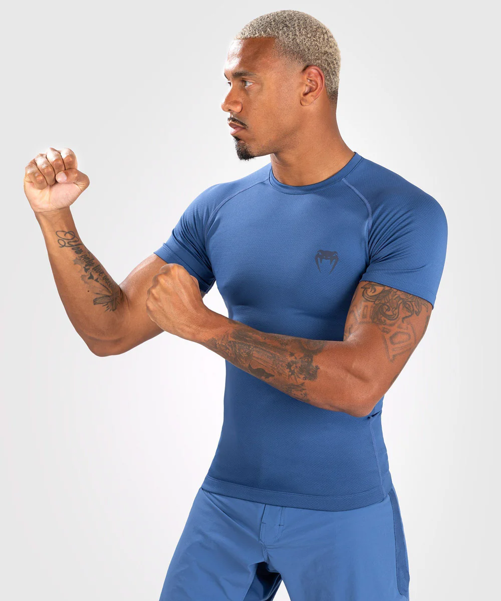Rashguard Venum Contender mangas curtas 