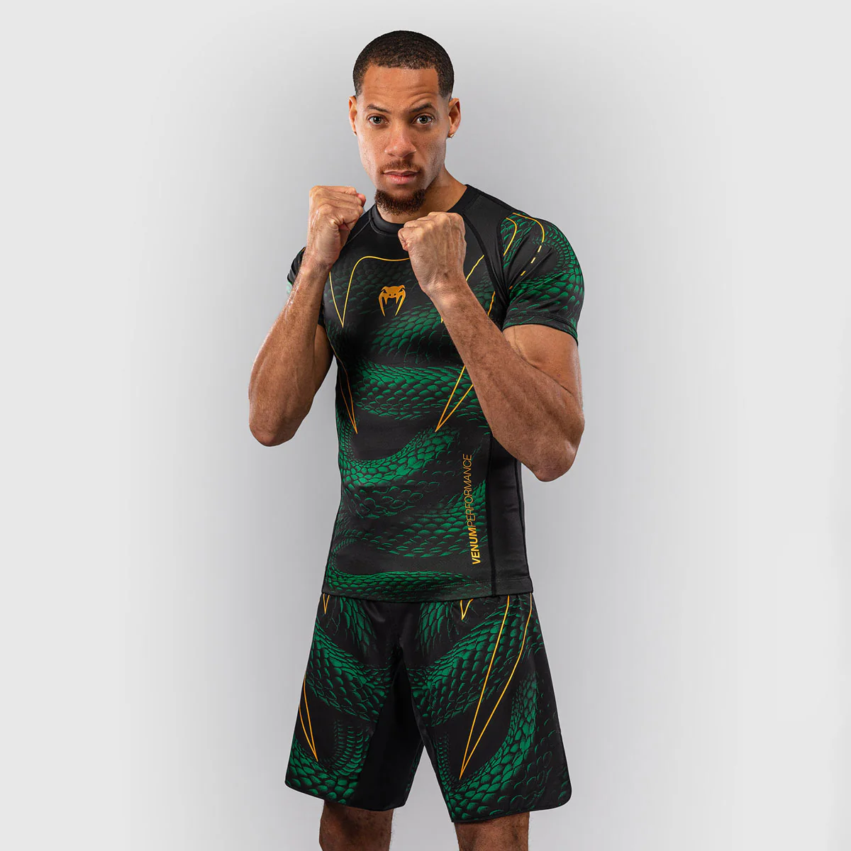 Rashguard Venum Matupa mangas curtas Preto-verde  - Image 2