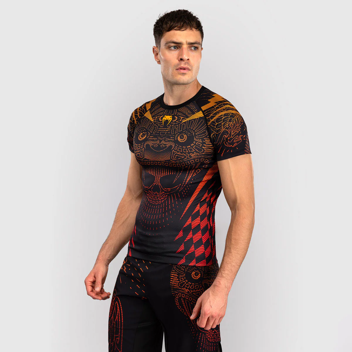 Rashguard Venum Quetzal Fury mangas curtas Preto-vermelho  - Image 4