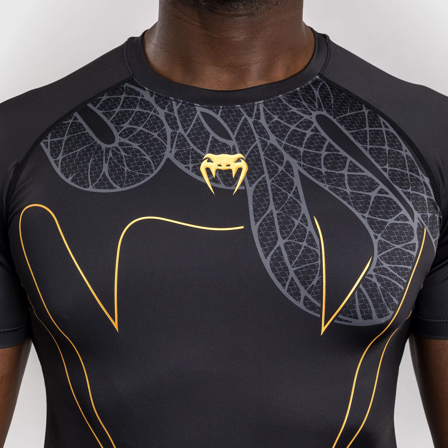Rashguard Venum Serpenti mangas curtas Preto  - Image 5