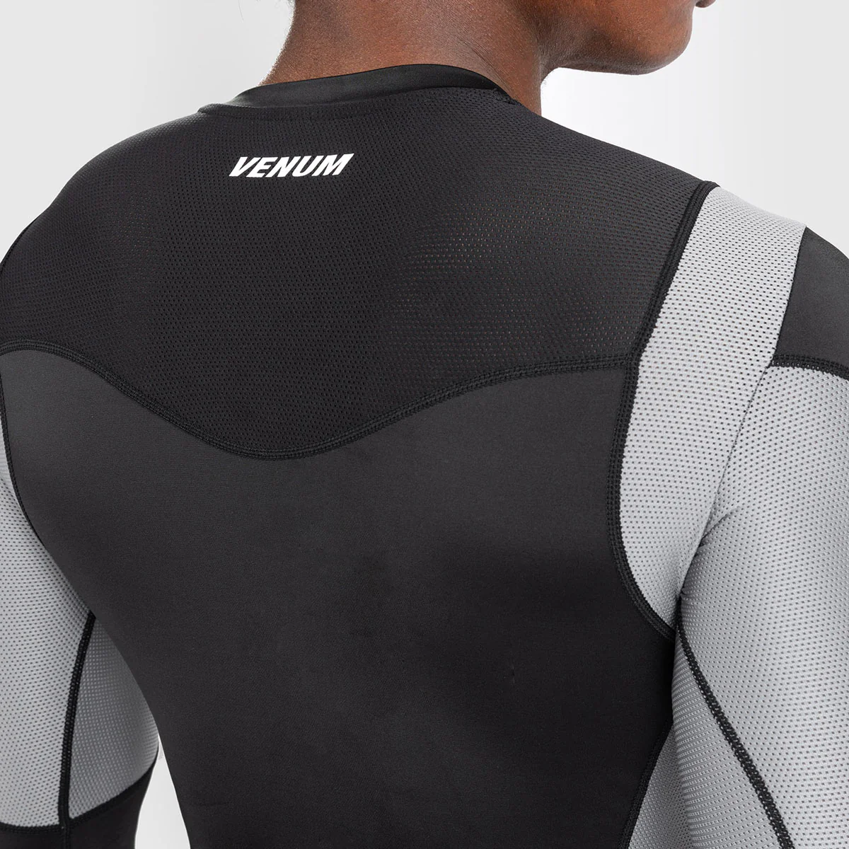 Rashguard Venum Tempest mangas compridas Preto  - Image 5