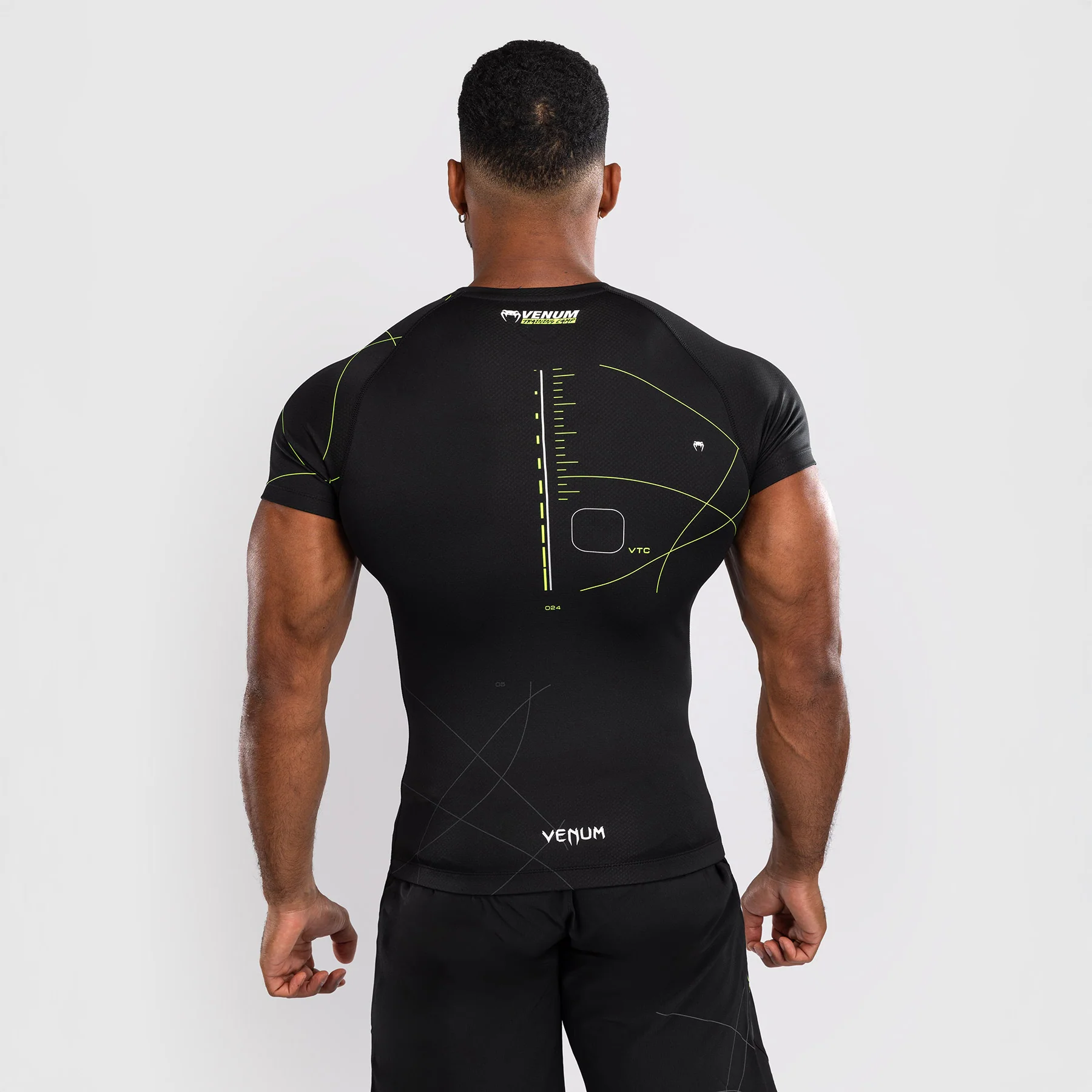 Rashguard Venum Training Camp 4.0 mangas curtas  - Image 4