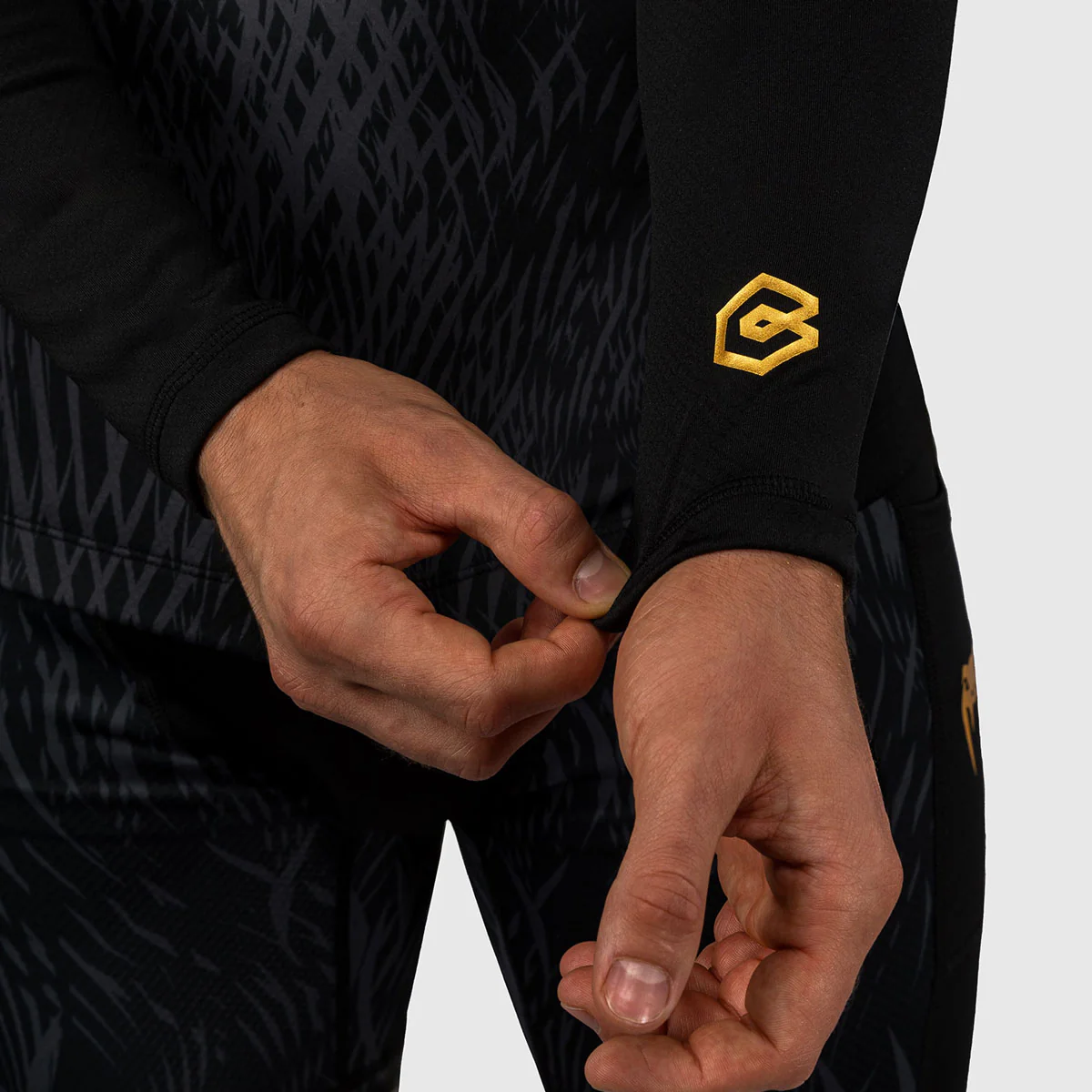 Rashguard Venum x Chimaev Wild Borz mangas compridas Preto  - Image 7