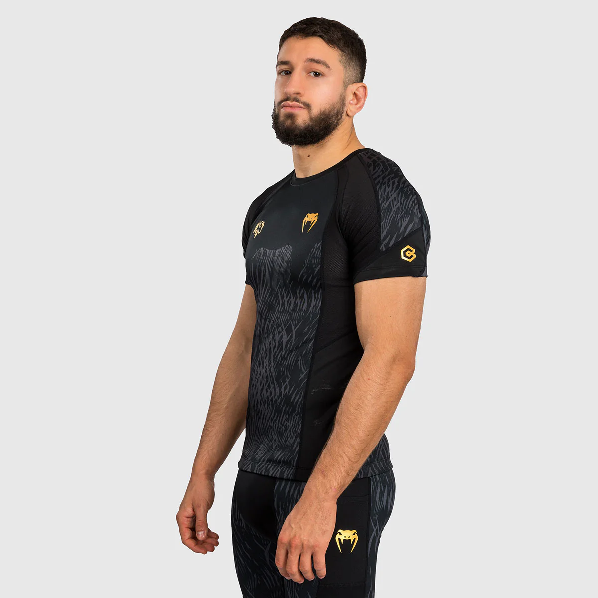 Rashguard Venum x Chimaev Wild Borz mangas curtas Preto  - Image 2