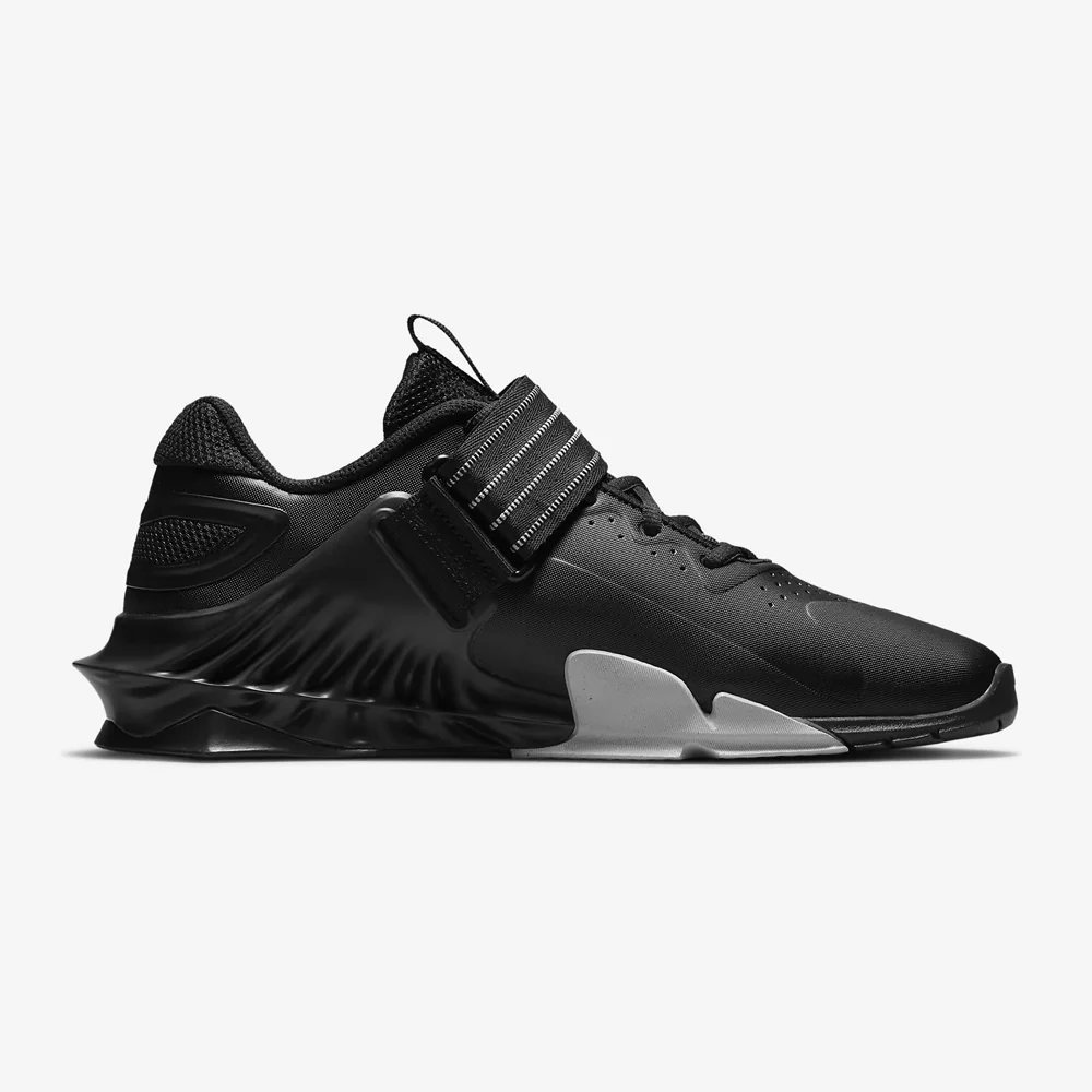 Sapatos de treino Nike Savaleos Preto-branco  - Image 3