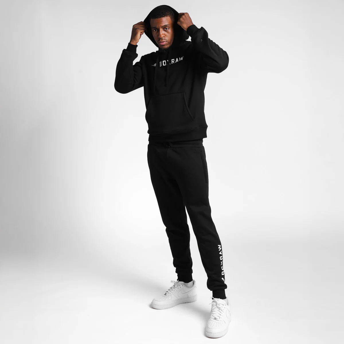 Camisola Boxraw A.B.C. com capuz Preto  - Image 7
