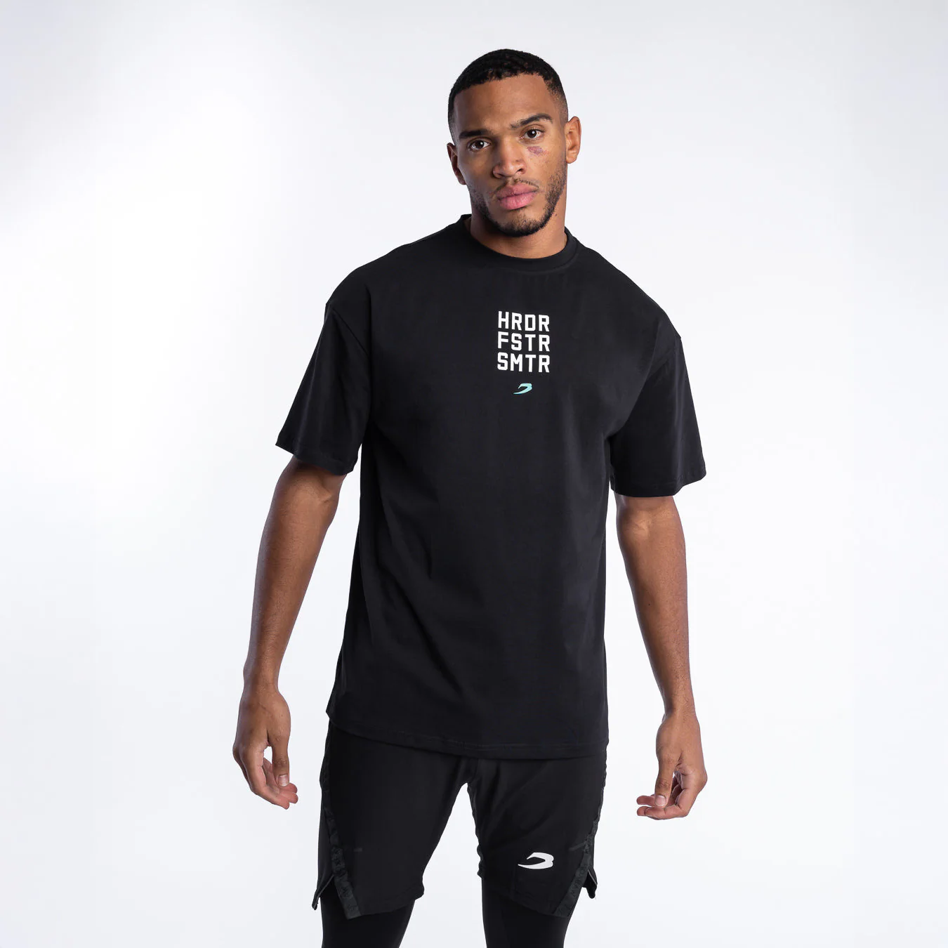 T-shirt Boxraw HRDR FSTR SMTR Oversize Preto  - Image 2