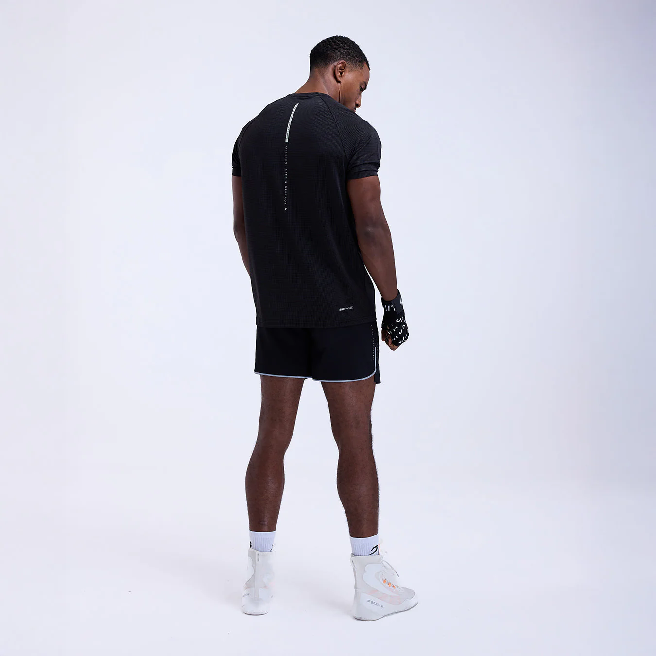 T-shirt técnica Bivol x Boxraw Preto  - Image 4