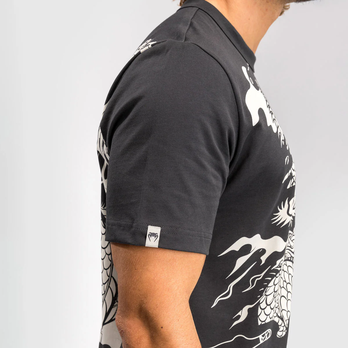 T-shirt Venum Voo do Dragão Cinza  - Image 4