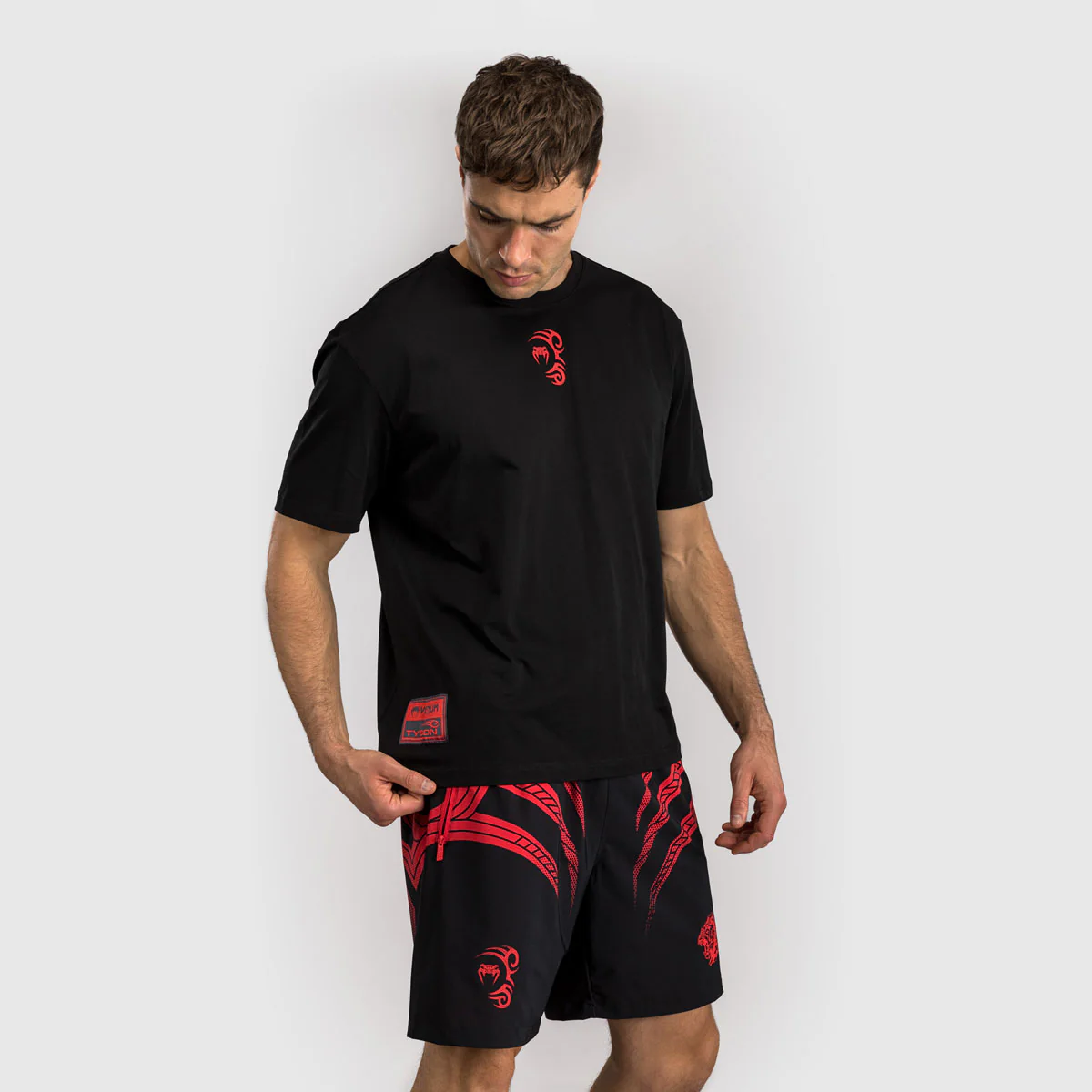 T-shirt Venum x Mike Tyson Tiger Preto  - Image 4